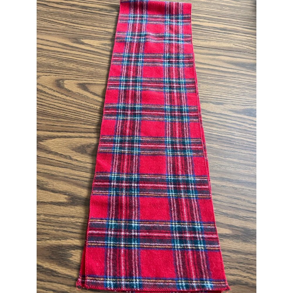 Amana Woolen Mills red plaid tartan scarf